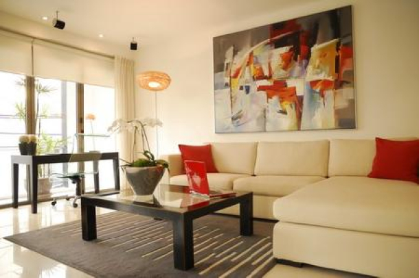 1 Bedroom Apartment for Holiday Rental with Communal Swimming Pool at Patong, Phuket-2