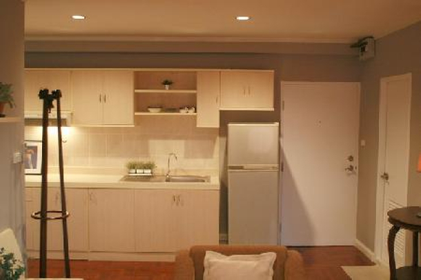 Sukhumvit6, Newly Renovated of 2 Bedrooms condo with Fully Furnished-3