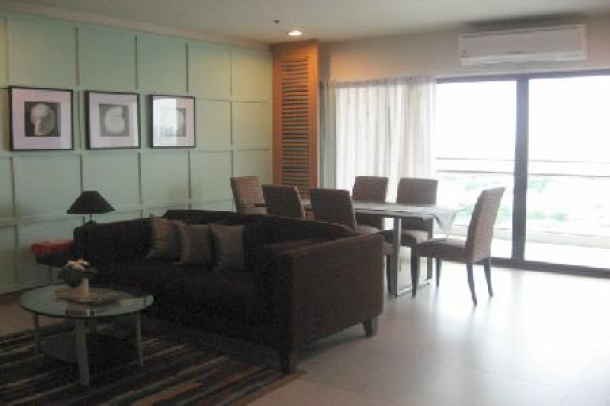 The Natural Place Suite | Two Bedroom Two Bathroom, with Large Master Bedroom on 20th Floor in Lumphini Sathorn Silom-1