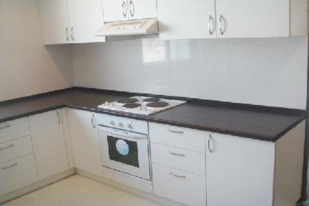 Nice Fully Furnished 2 Bedroom Condominium with Lake View-3