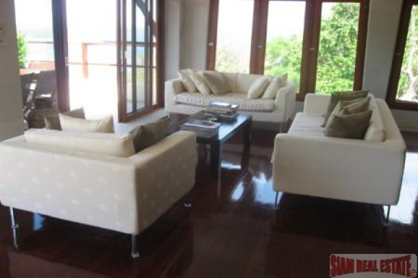 Beautiful 4 Bedroom Penthouse Condo with Sea-Views and Private Swimming Pool For Holiday Rent at Kata, Phuket-4