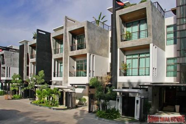 Cutting Edge Houses within a Development with a Swimming Pool For Sale at Rawai, Phuket-1