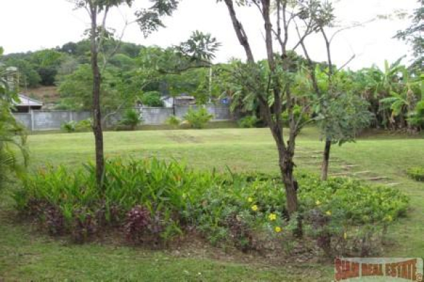 Five Bedroom House For Sale with Large Garden in Rawai-7