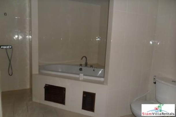Condominium 3 Bedrooms with very large communal pools for rent at Kamala, Phuket-10
