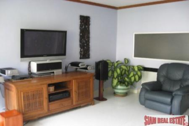 Condominium 3 Bedrooms with very large communal pools for rent at Kamala, Phuket-3