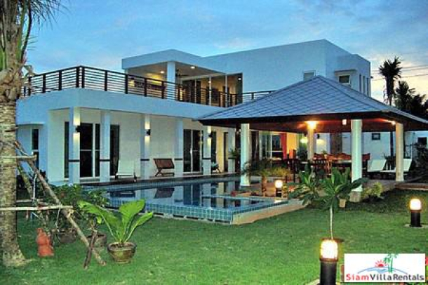Beautiful Modern Four Bedroom House with a Private Swimming Pool For Sale at Cheng Talay, Phuket-18