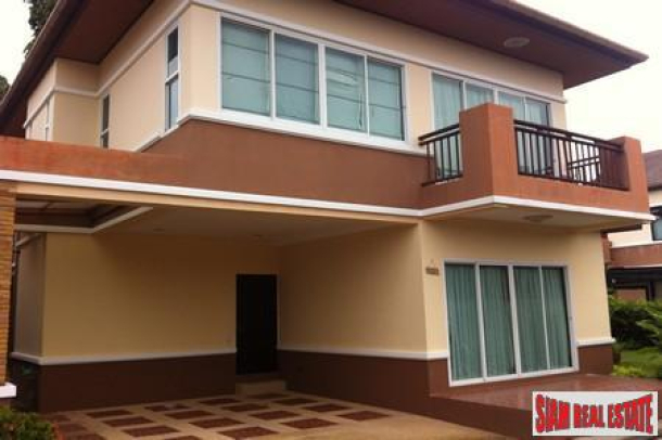 Unfurnished Three Bedroom House with a Covered External Swimming Pool For Sale at Chalong, Phuket-5