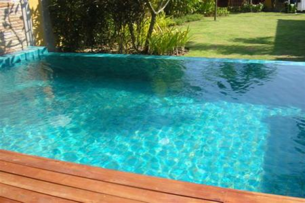 Three Bedroom Pool Villa with Neat Garden For Rent at Nai Harn, Phuket-7