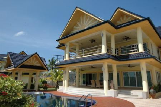 Quality pool villa in Rawai-1