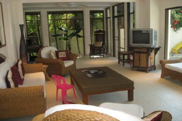 4 Bedroom House with a Private Swimming Pool For Sale at Rawai, Phuket-5