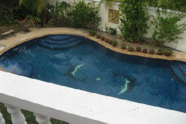 Large 2 Bedroom House with a Communal Freeform Swimming Pool for Long Term Rent-4