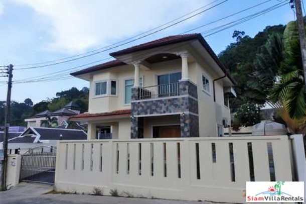2-Storey Modern House with a Large Garden and Private Pool for Long Term Rental at Kathu-6