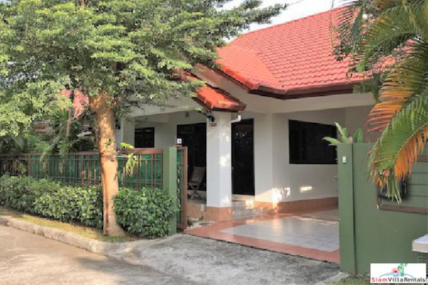 Wong Charlem Garden Villas | Cozy 3 Bedroom Bungalow on a Quiet Estate For Rent, 10 Minutes from Phuket Airport-1