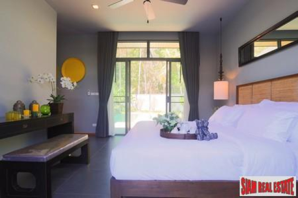 Brand New Chic & Contemporary Compact Pool Villas for Sale at Rawai-15