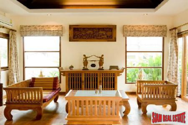 Tropical Style Pool Villa for Sale in Rawai, Phuket.-8