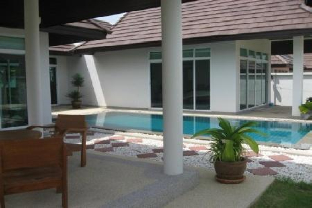 3 Bedroom Pool Villa within a Gated Community for Rent at Cheng Talay-3