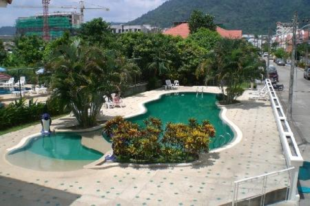 Delightful Refurbished 3 Bedroom Townhouse with Communal Swimming Pool For Sale at Patong-5