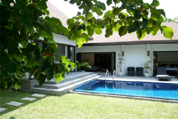 Luxury Five Bedroom House with a Swimming Pool and Set Over 1rai For Sale at Koh Kaew-15