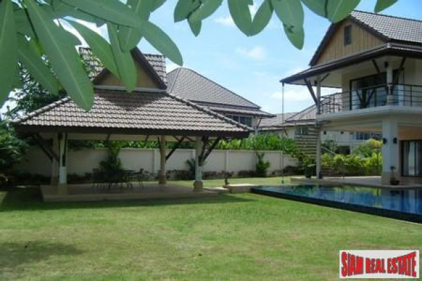 Luxury Five Bedroom House with a Swimming Pool and Set Over 1rai For Sale at Koh Kaew-11