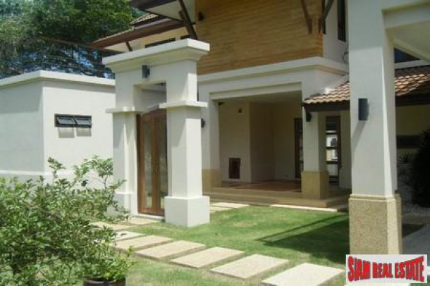 Luxury Five Bedroom House with a Swimming Pool and Set Over 1rai For Sale at Koh Kaew-2