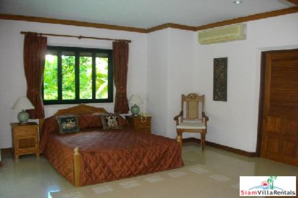 Three Bedroom Pool Villa with an Exotic Design For Sale at Nai Harn-16