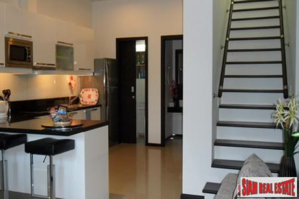 3 Bedroom Foreign Freehold Duplex Condominium Style House with a Private Swimming Pool in Rawai, Phuket-8