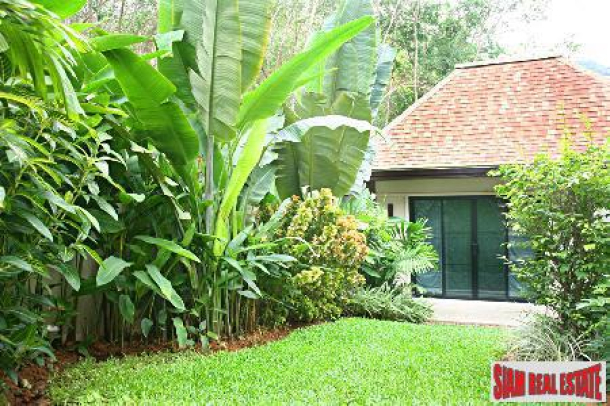 Three Bedroom Pool Villa with an Exotic Design For Sale at Nai Harn-11