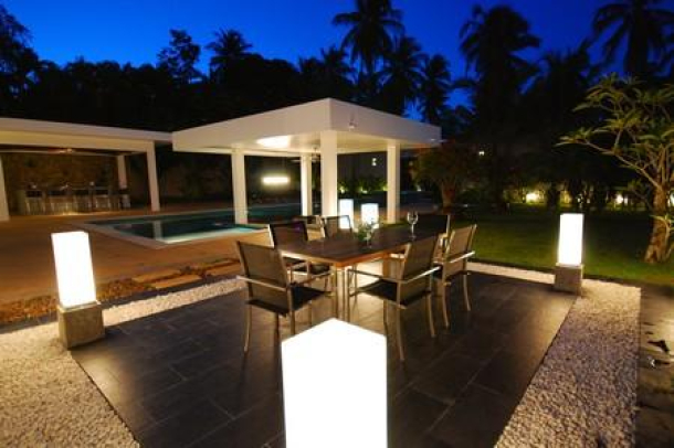 Beautiful and Spacious Four Bedroom Villa with a Private Pool For Sale at Rawai-7