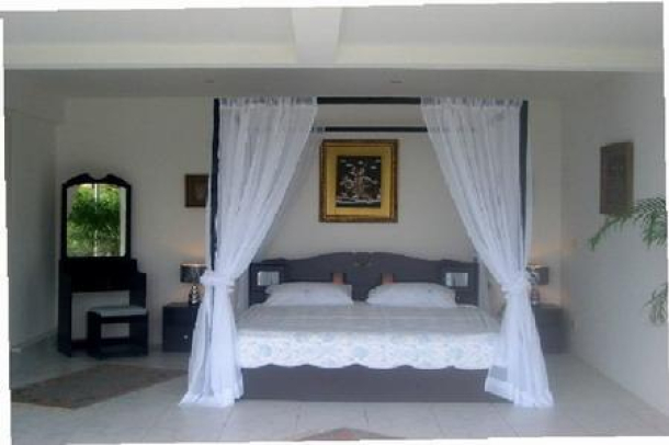 Majestic Sea-View Villa with Three Bedrooms and a Private Swimming Pool for Holiday Rental in Rawai-5