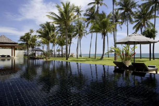 Jivana - Shanti | Four Bedroom Beachfront Villa for Holiday Rental in Natai Beach, Phang Nga-2