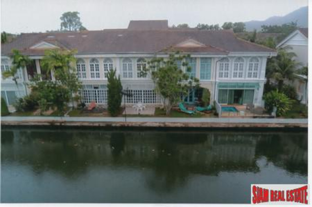 Three Bedroom Semi-Detached House with Private Boat Mooring for Sale at Boat Lagoon-15