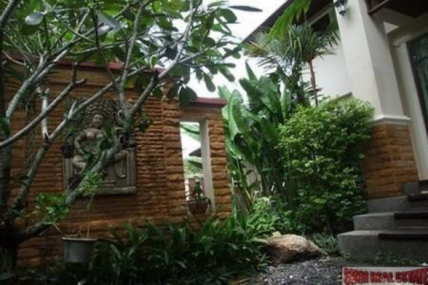 Picturesque Modern Home with a Private Swimming Pool for Rent at  Cheng Talay-4