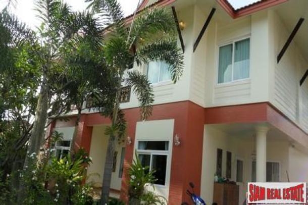 Large Modern Thai Five Bedroom House Situated on the Beach at Khao Khad for Sale-1