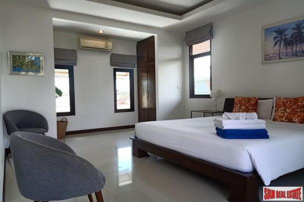 2 Bedroom Apartment in Wong Amat Beach, Pattaya-19