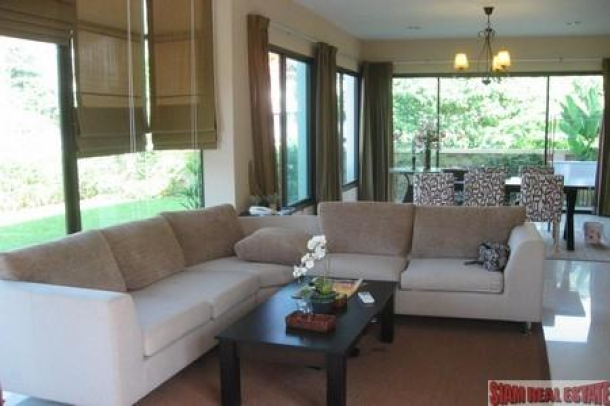 Modern Thai Home with Three Bedrooms and a Private Swimming Pool for Rent at Patong-4