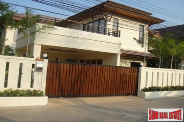 Brand New four-Bedroom House with a Swimming Pool For Sale at Chalong-15