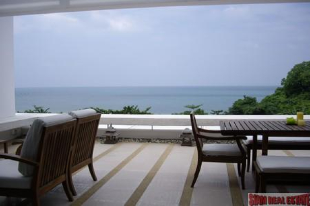Luxurious Condominium with Dramatic Sea-views For Rent at Kamala-1