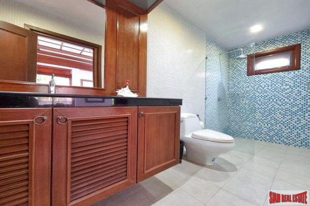 Tropical Langsuan Apartment | 2 Bedrooms, 1 Study Room, 2 Bathrooms size 117.14 square meters-25