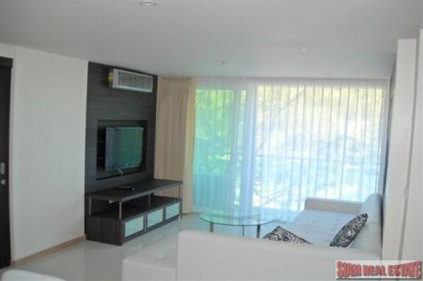Brand New Chic and Contemporary Two Bedroom Apartment For Rent at Kalim Bay-6