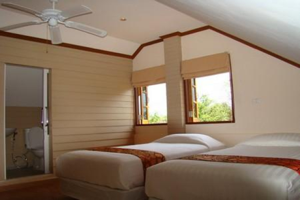 Excellent Modern Four Bedroom Villa with a Private Swimming Pool For Rent at the Peaceful Thalang Area-2