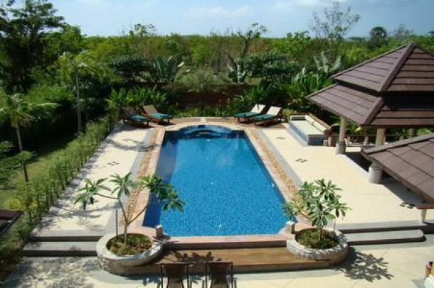 Excellent Modern Four Bedroom Villa with a Private Swimming Pool For Rent at the Peaceful Thalang Area-7