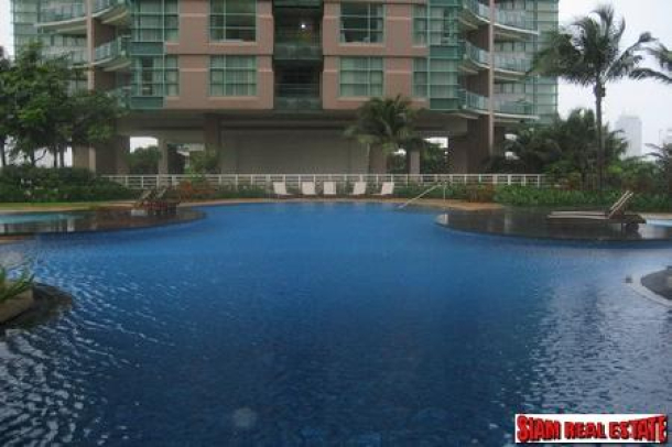 RENTED Gorgeous view of Chaophraya River on 23rd floor, One bedroom, One bathroom Condo for RENT, Close to Chaophraya River, BTS (Saphan Taksin Station), Shrewsbury International School-8
