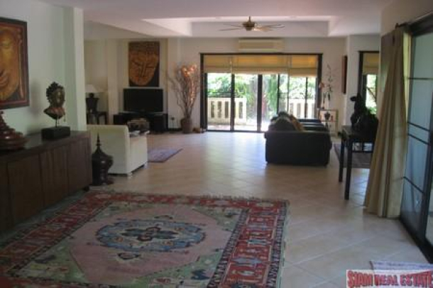 Beautiful Modern Thai Home with a Private Pool and Garden For sale, Cheng Talay-3