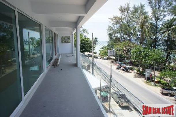 Modern Three Bedroom Unfunished House with a Private Swimming Pool For Long Term Rent at Chalong-16