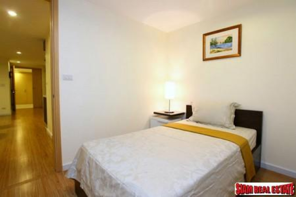 Tropical Langsuan Apartment | 2 Bedrooms, 1 Study Room, 2 Bathrooms size 117.14 square meters-4