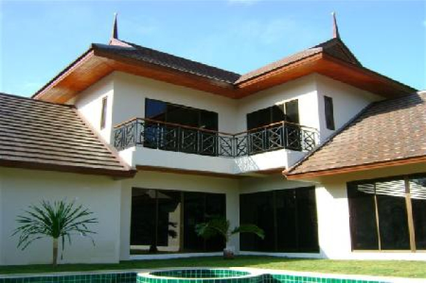 Fabulous Houses all with Swimming Pools, Discounted Prices in East Pattaya-1