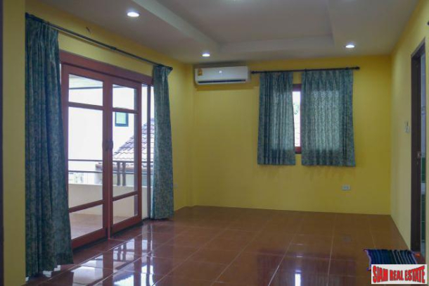 Comfortable 4 Bedrooms, 3 bathrooms with 2 storey family house for Rent, Windmill, Bangna.-27