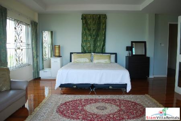Stunning Three Bedroom On the Beach Property For Holiday Rental at Krabi-17