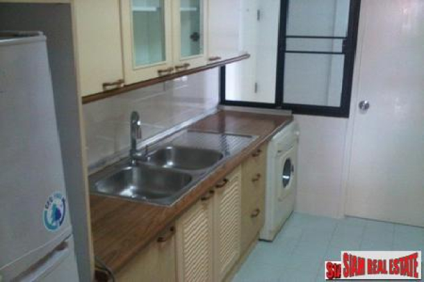 3 Bedrooms, 3 Bathrooms condo for SALE, Sukhumvit 31-11