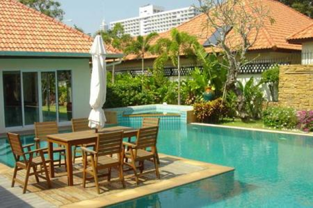 Luxurious Properties For Sale In A Prestigious Villa Development - Jomtien-5